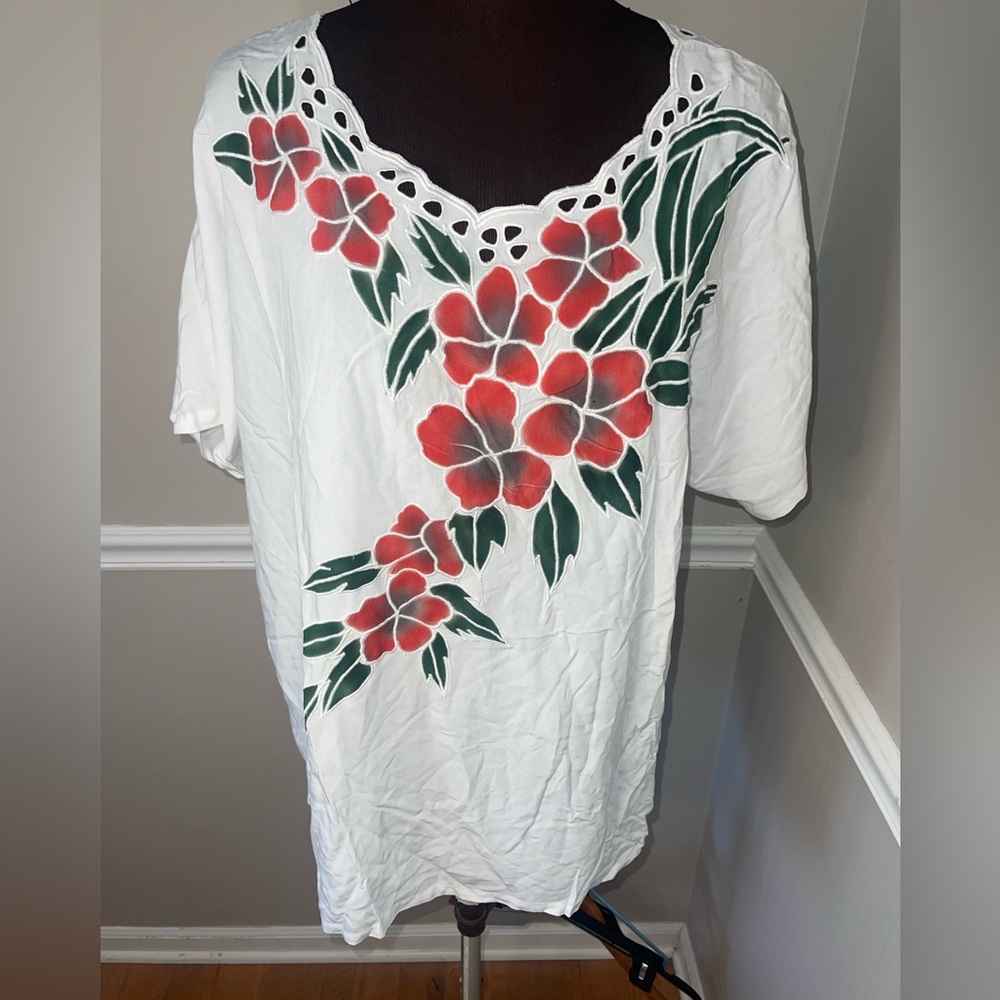 Fashion Bug‎ Cut Out Floral White Blouse Plus Size 18/20  NWT